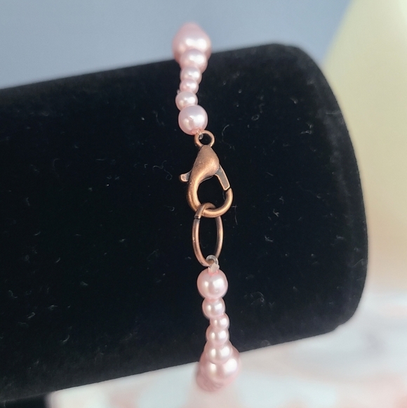 Handmade Brass-, Silver-Toned Light Pink Faux Pearl Bracelet Earrings - Picture 5 of 6